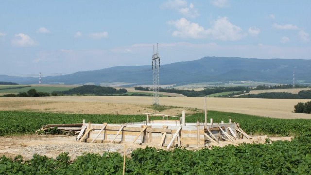 Fotografia fotogalérie Výstavba veže